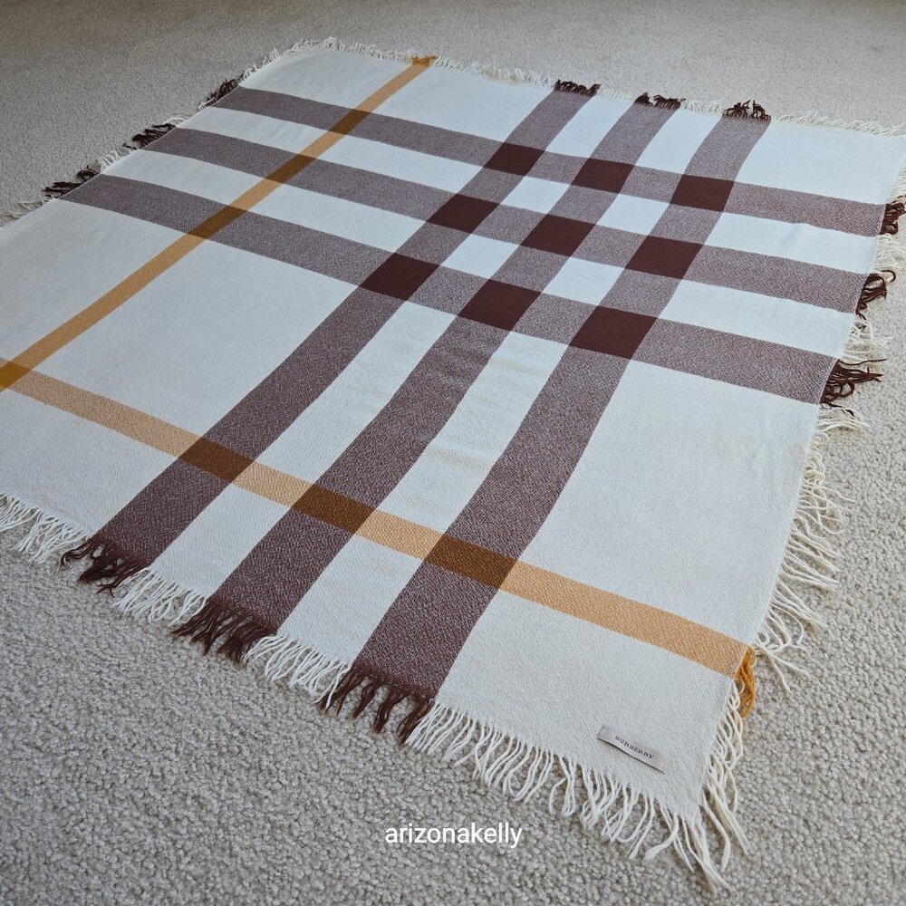 NWOT Burberry Merino Wool Square Scarf with Fringe Tan Brown & Cream - Picture 7 of 14
